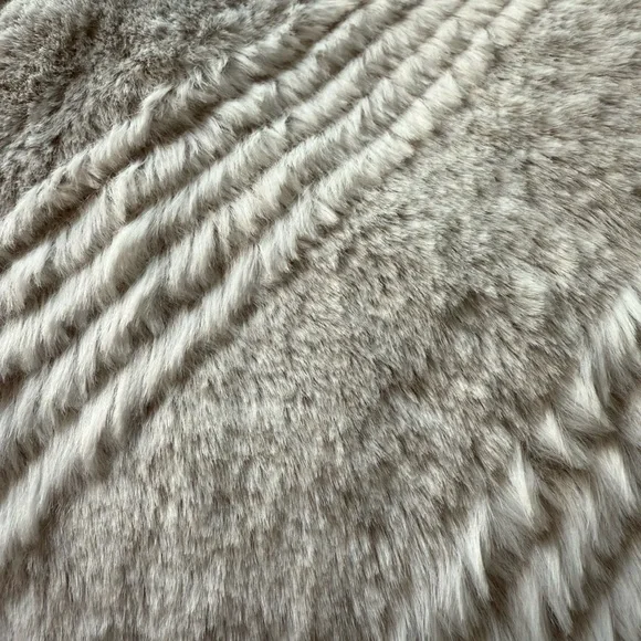 FRYE Faux fur king set of pillow cases brand new cream tan brown SOFT - Picture 4 of 5